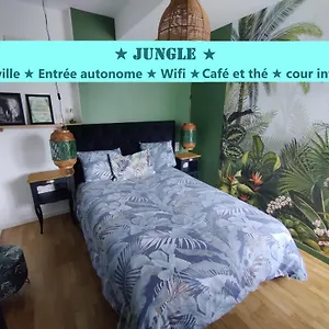 Apartamento T2 Jungle Centre De Au Calme Coté Cour, Vitré